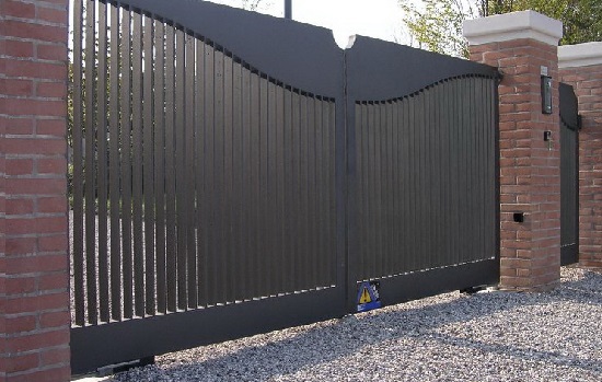 Купить новые ворота Абакан откатные в Сатке по цене от 83952 руб